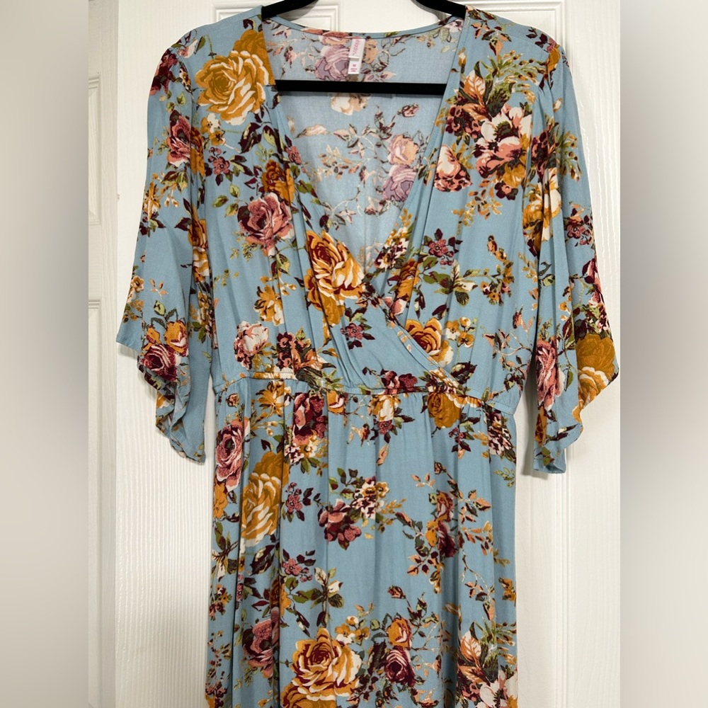 V neck floral dress